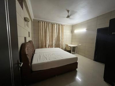 Bedroom Image of 3250 Sq.ft 3 BHK Builder Floor for rent in Essel Suncity 35, Suncity Township-I Rohtak for Rs. 35000