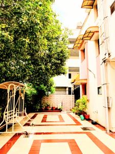 Image of 2826 Sq.ft 4 BHK Independent House for sale in Chanakyapuri, Ahmedabad for Rs. 40000000