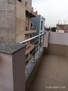 Balcony Image of 900 Sq.ft 2 BHK Builder Floor for rent in Noida Extension Greater Noida for Rs. 12000