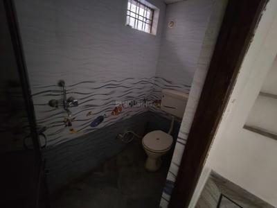 Bathroom Image of 1500 Sq.ft 1 BHK Independent House for rent in Badgaon Udaipur for Rs. 15000