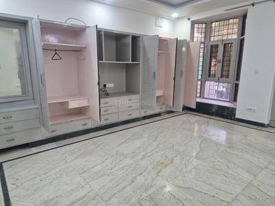 Bedroom Image of 4000 Sq.ft 6 BHK Duplex for rent in Sector 49 Noida for Rs. 70000