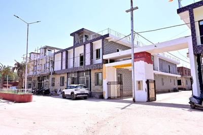Image of 800 Sq.ft 2 BHK Independent House for sale in Deen Dayal Nagar, Gwalior for Rs. 2500000