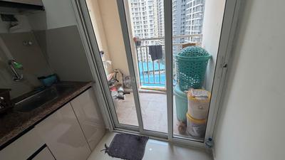 Balcony Image of 884 Sq.ft 2 BHK Apartment / Flat for sale in Puraniks Grand Central, Thane West Thane for Rs. 13000000
