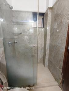 Bathroom Image of 2650 Sq.ft 4 BHK Independent House for rent in Darshanam Club Life, Undera Vadodara for Rs. 45000