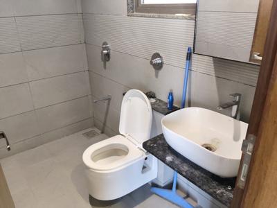 Bedroom Three Image of 1890 Sq.ft 3 BHK Apartment / Flat for rent in Jagatpur Ahmedabad for Rs. 43000