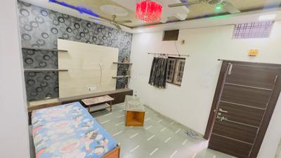 Bedroom Image of 1500 Sq.ft 3 BHK Independent House for rent in Vishnu Puri Colony Indore for Rs. 20000