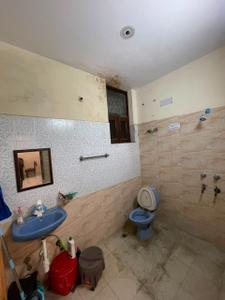 Image of 1700 Sq.ft 2 BHK Builder Floor for rent in Sector 56, Noida for Rs. 30000