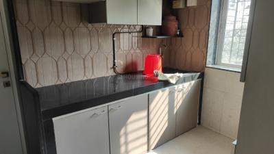 Kitchen Image of 550 Sq.ft 1 BHK Apartment / Flat for rent in Pankaj Mansion, Worli Mumbai for Rs. 65000