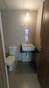 Bathroom Image of 1218 Sq.ft 3 BHK Apartment / Flat for sale in Kalpataru Elitus, Mulund West Mumbai for Rs. 33000000