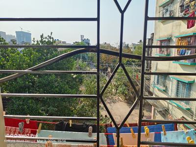 Balcony Image of 630 Sq.ft 2 BHK Builder Floor for sale in Mukundapur Kolkata for Rs. 1850000