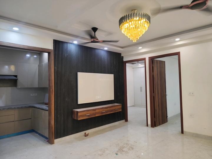 sk builder Main Image 1