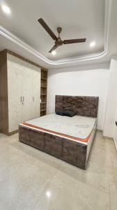 Bedroom Image of 1900 Sq.ft 4 BHK Apartment / Flat for sale in Sector 74 Noida for Rs. 8500000