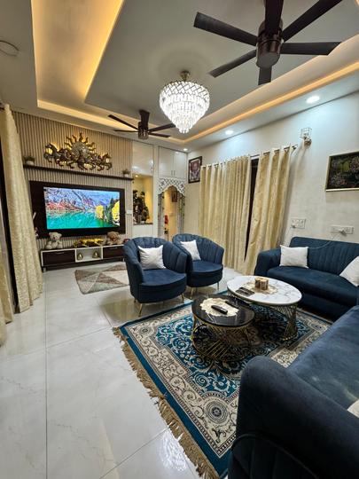 Motia Platinum Floors Main Image 1