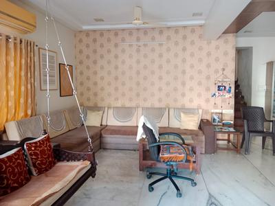 Hall Image of 1800 Sq.ft 3 BHK Apartment / Flat for rent in Navrangpura Ahmedabad for Rs. 50000