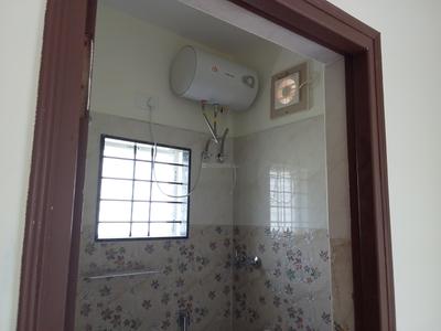 Bathroom Image of 780 Sq.ft 1 BHK Builder Floor for rent in New Tippasandra Bengaluru for Rs. 23000