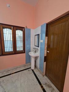 Bathroom Image of 1100 Sq.ft 2 BHK Independent House for rent in CDA Sector9 Cuttack for Rs. 13000