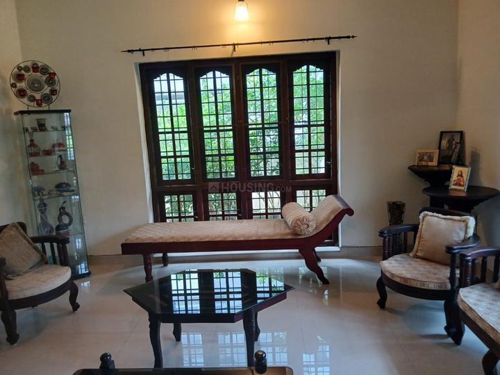 Independent house at Mammangalam Main Image 1