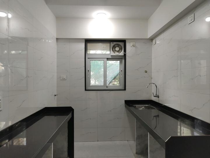 Agarwal Florence Main Image 1