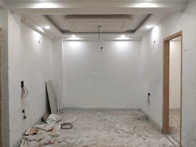 Living Room Image of 1200 Sq.ft 4 BHK Apartment / Flat for sale in Sector 4 Rohini New Delhi for Rs. 9000000
