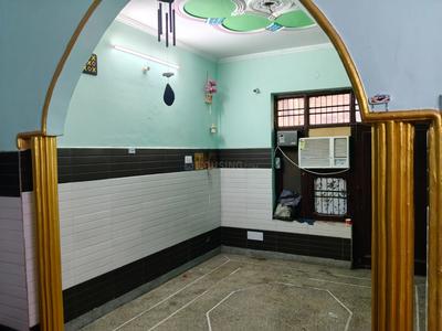 Bathroom Image of 900 Sq.ft 1 BHK Independent House for rent in Shakti Colony Karnal for Rs. 12000