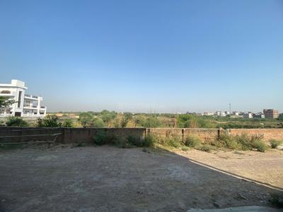 Image of 2500 Sq.ft 9 BHK Apartment / Flat for rent in Ahmamau, Lucknow for Rs. 120000