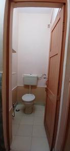 Bathroom Image of 800 Sq.ft 3 BHK Apartment / Flat for sale in Vikaspuri New Delhi for Rs. 13500000