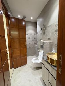 Bathroom Image of 1440 Sq.ft 3 BHK Builder Floor for sale in Mukherjee Nagar New Delhi for Rs. 25000000