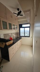 Kitchen Image of 600 Sq.ft 2 BHK Apartment / Flat for rent in Dadar East Mumbai for Rs. 72000