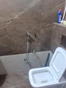 Bathroom Image of 850 Sq.ft 1 BHK Apartment / Flat for rent in Sopan Platinum Plaza, Pipliyahana Indore for Rs. 16000