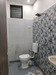 Common Bathroom Image of 750 Sq.ft 2 BHK Apartment / Flat for sale in Kambakshpur Noida for Rs. 3087100
