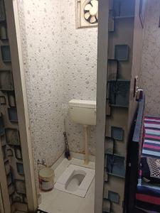 Bathroom Image of 680 Sq.ft 2 BHK Builder Floor for sale in Dilshad Garden New Delhi for Rs. 4500000