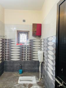 Bathroom Image of 1200 Sq.ft 2 BHK Villa for rent in Anisabad Patna for Rs. 8000