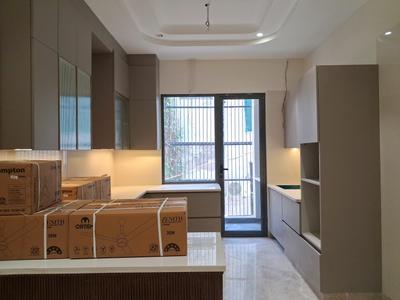 Kitchen Image of 1800 Sq.ft 3 BHK Builder Floor for sale in Paschim Vihar New Delhi for Rs. 38000000