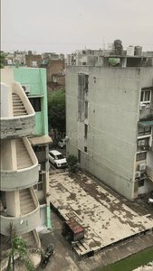 Image of 900 Sq.ft 2 BHK Apartment / Flat for sale in Vidya Apartment, Paschim Vihar, New Delhi for Rs. 10500000