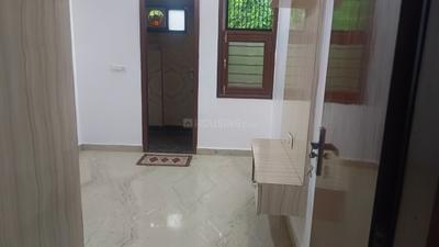 Bedroom Image of 1200 Sq.ft 3 BHK Builder Floor for rent in Sector 21 Rohini New Delhi for Rs. 20000