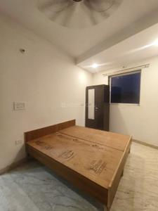 Bedroom Image of 850 Sq.ft 2 BHK Builder Floor for rent in New Ashok Nagar New Delhi for Rs. 18000