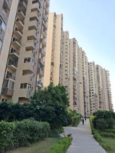Building Image of 1359 Sq.ft 3 BHK Apartment / Flat for sale in Paramount Floraville, Kulesara Noida for Rs. 16500000