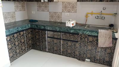 Kitchen Image of 850 Sq.ft 2 BHK Apartment / Flat for rent in Mehak Jeevan, Morta Village Ghaziabad for Rs. 12000