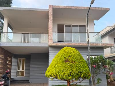 Image of 2400 Sq.ft 3 BHK Villa for rent in GR Sun Villas, Huskur, Bengaluru for Rs. 49000