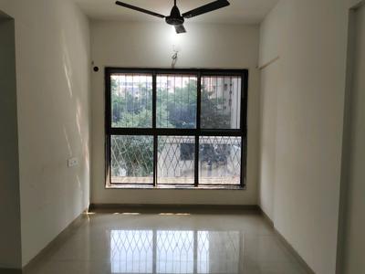 Living Room Image of 600 Sq.ft 1 BHK Apartment / Flat for sale in Dharti Pressidio, Malad West Mumbai for Rs. 9300000
