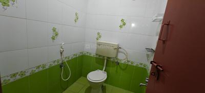 Bathroom Image of 1600 Sq.ft 3 BHK Builder Floor for rent in Kalyan Nagar Bengaluru for Rs. 30100