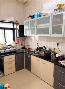 Kitchen Image of 650 Sq.ft 1 BHK Apartment / Flat for rent in Salisbury Park Pune for Rs. 30000