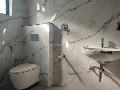 Bathroom Image of 1321 Sq.ft 3 BHK Apartment / Flat for sale in Perungudi Chennai for Rs. 15300000