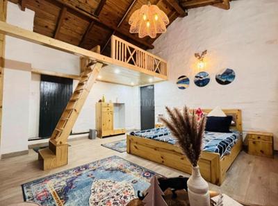 Bedroom Image of 7560 Sq.ft 4.5 BHK Villa for sale in Mukteshwar Nainital for Rs. 39000000