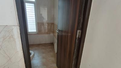 Bathroom Image of 768 Sq.ft 2 BHK Apartment / Flat for sale in Marathon Nexzone Atlas 2, Panvel Navi Mumbai for Rs. 9000000