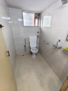 Image of 700 Sq.ft 2 BHK Apartment / Flat for rent in Ghatkopar East, Mumbai for Rs. 55000