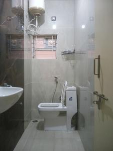 Common Bathroom Image of 900 Sq.ft 2 BHK Independent House for rent in Bellandur Bengaluru for Rs. 27000