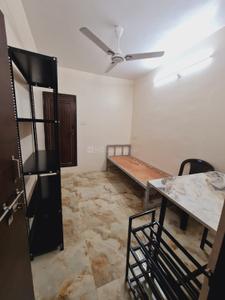 Bedroom Image of 160 Sq.ft 1 RK Apartment / Flat for rent in Khatiwala Tank Indore for Rs. 6000