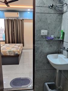 Bathroom Image of 624 Sq.ft 2 BHK Apartment / Flat for sale in Vega Shyam One15, Vastral Ahmedabad for Rs. 5400000