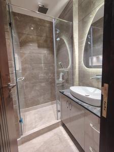 Bathroom Image of 2000 Sq.ft 3 BHK Builder Floor for sale in Saket New Delhi for Rs. 45000000